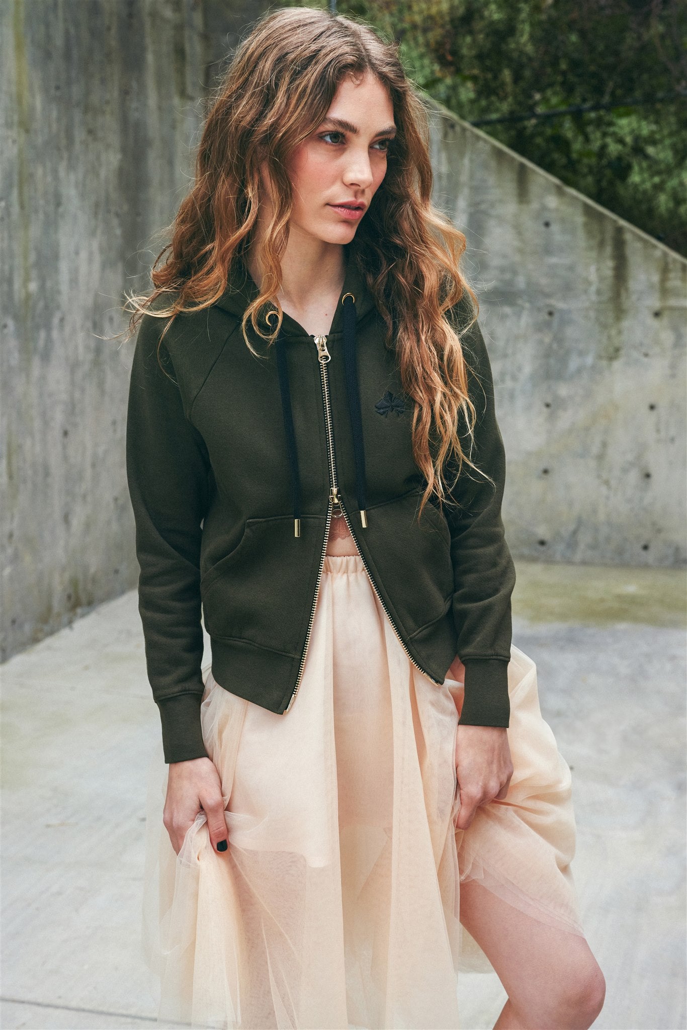 No. 1 OLIVE ZIP HOODIE